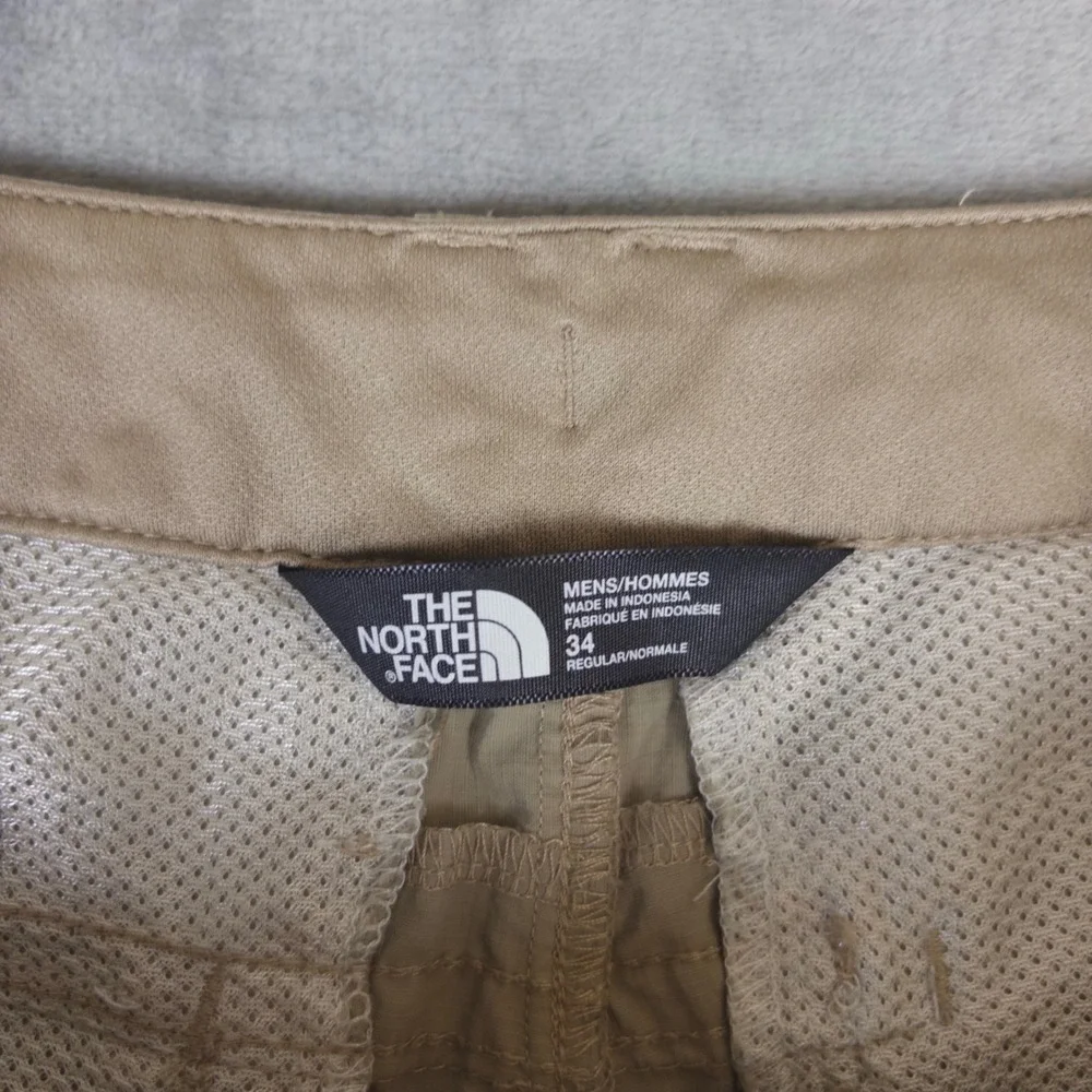 The North Face Shorts Mens 34 Tan Khaki Hiking Outdoor Nylon Cargo Casual